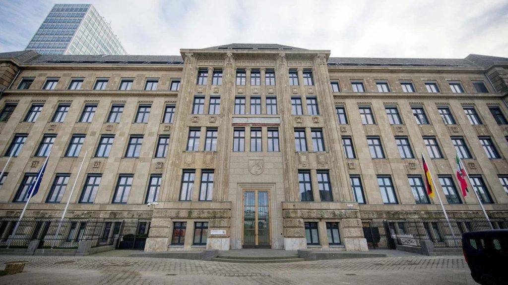 Ermittlungen zum Umbau der Staatskanzlei: Kein Bestechungsgeld – aber Fragen bleiben Ermittlungen zum Umbau der Staatskanzlei: Kein Bestechungsgeld – aber Fragen bleiben